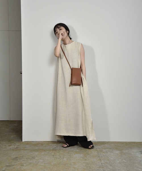 lawgy（ラウジー）の「wallet set shoulder bag（ショルダーバッグ・レディース・キャメル/ブラック・FREE）」の14枚目の写真