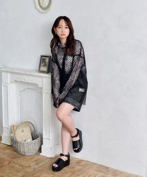 ems excite（エムズエキサイト）の「ビッグメッシュカット（Tシャツ/カットソー・レディース・ブラック/オフホワイト/グリーン・FREE）」の11枚目の写真