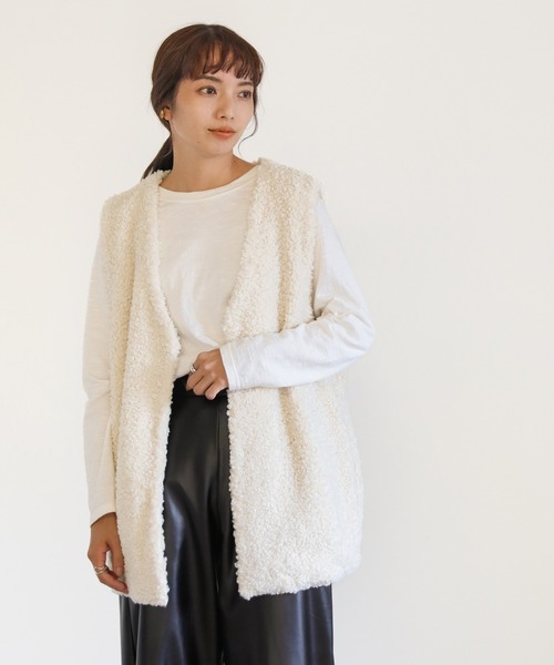 select MOCA（セレクトモカ）の「裾ドロストジョガーフェイクレザー