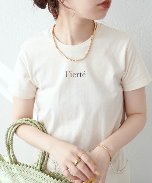 natural couture(ナチュラルクチュール)の「旬のカラーリングが目を惹く ベーシック半袖ロゴT(Tシャツ/カットソー・レディース・イエロー/オフホワイト/ピンク/ブラック・FREE)」の2枚目の写真