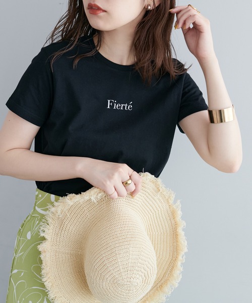 natural couture(ナチュラルクチュール)の「旬のカラーリングが目を惹く ベーシック半袖ロゴT(Tシャツ/カットソー・レディース・イエロー/オフホワイト/ピンク/ブラック・FREE)」の11枚目の写真