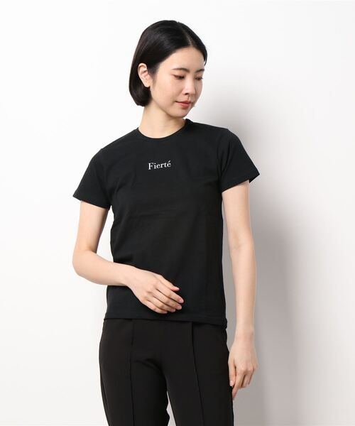 natural couture(ナチュラルクチュール)の「旬のカラーリングが目を惹く ベーシック半袖ロゴT(Tシャツ/カットソー・レディース・イエロー/オフホワイト/ピンク/ブラック・FREE)」の16枚目の写真
