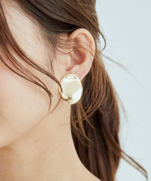 VIS（ビス）の「プレートニュアンスメタルイヤリング（イヤリング・レディース・シルバー/ゴールド・FREE）」の14枚目の写真