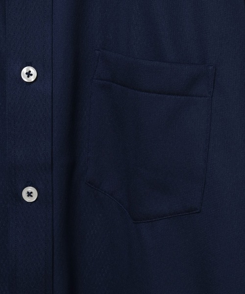 CROWDED CLOSET(クラウデッドクローゼット)の「【吸水速乾 】レギュラースナップボタンダウンシャツ(ビジネスシャツ・メンズ・ホワイト/ネイビー/サックスブルー・01/02/03/04)」の18枚目の写真