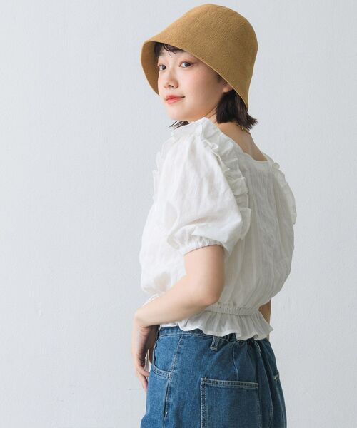 RETRO GIRL(レトロガール)の「肩フリルシャーリングBL(シャツ/ブラウス・レディース・ブラック/オフホワイト/ピンク・FREE)」の4枚目の写真