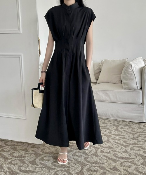 emi+（エミプラス）の「フロントタックバンドカラーフレンチスリーブロングワンピース（ワンピース・レディース・チャコールグレー/ブラック/ネイビー/アイボリー・L/M）」の15枚目の写真