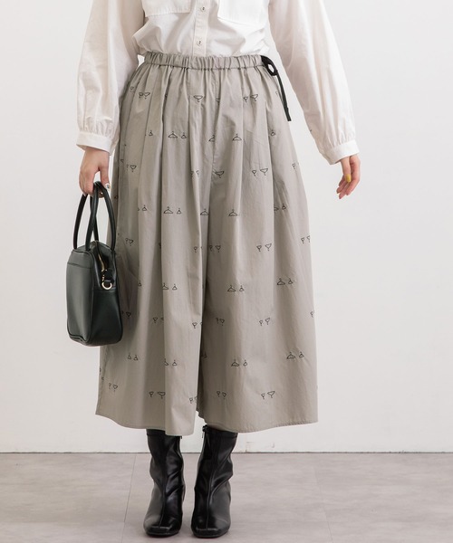 POU DOU DOU（プードゥドゥ）の「hanger刺繍ローンタックキュロット（その他パンツ・レディース・ブラック/グリーン/グレー系その他・3）」の12枚目の写真