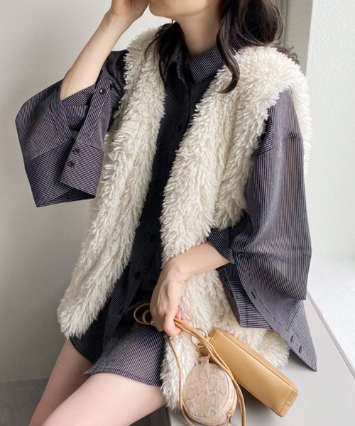 one after another NICE CLAUP（ワンアフターアナザーナイスクラップ）の「アームカバーやレイヤードスタイルも合わせやすい。マルチWAYロングシアーシャツ（シャツ/ブラウス・レディース・グレイッシュベージュ/モカ/アイボリー/ピンクベージュ/ストライプ・FREE）」の5枚目の写真