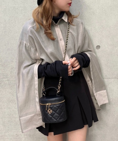 one after another NICE CLAUP（ワンアフターアナザーナイスクラップ）の「アームカバーやレイヤードスタイルも合わせやすい。マルチWAYロングシアーシャツ（シャツ/ブラウス・レディース・グレイッシュベージュ/モカ/アイボリー/ピンクベージュ/ストライプ・FREE）」の3枚目の写真