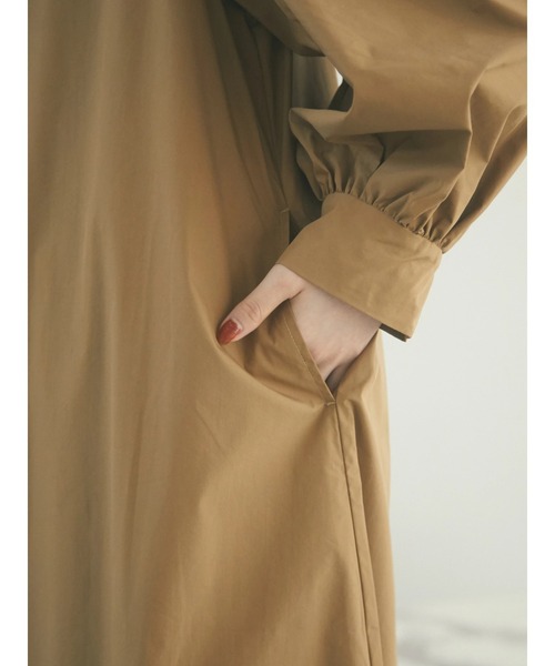 armonia（アルモニーア）の「armonia.ギャザースリーブワンピース（ワンピース・レディース・ベージュ/カーキ/ブラック・FREE）」の15枚目の写真