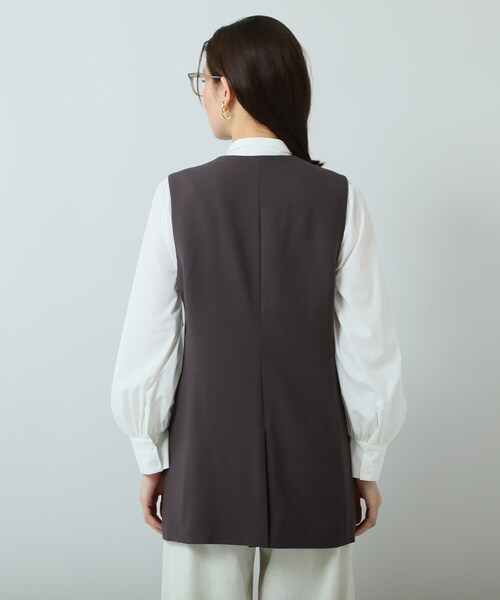 【新品タグ付】定価3.9万 アンタイトル　リッチドライ ウール ベスト　グレー 新品タグ付】定価3.9万 アンタイトル リッチドライ ウール