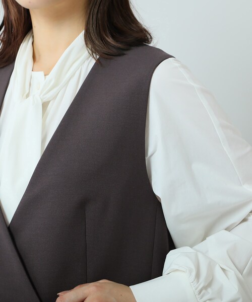 【新品タグ付】定価3.9万 アンタイトル　リッチドライ ウール ベスト　グレー 新品タグ付】定価3.9万 アンタイトル リッチドライ ウール