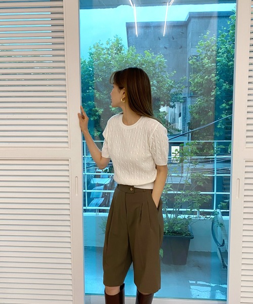 by muni:r（バイ ムニール）の「ミディワイドピンタックハーフパンツ（スラックス・レディース・ブラック/ブラウン/ダークグレー・SMALL/MEDIUM）」の21枚目の写真