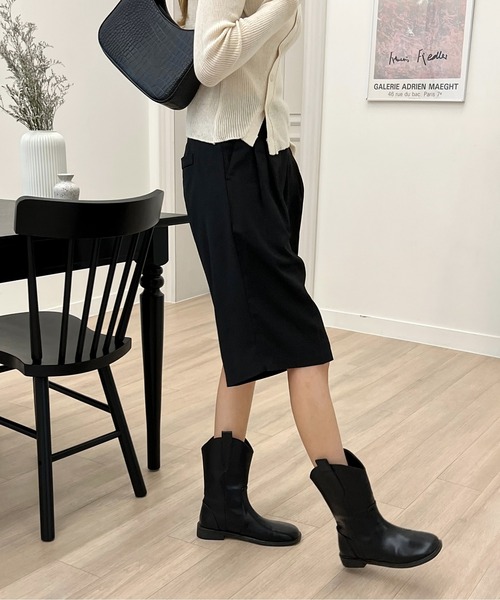 by muni:r（バイ ムニール）の「ミディワイドピンタックハーフパンツ（スラックス・レディース・ブラック/ブラウン/ダークグレー・SMALL/MEDIUM）」の11枚目の写真