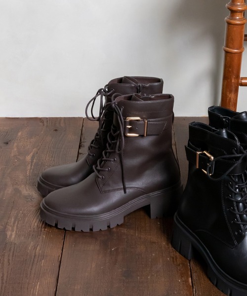 RANDA(ランダ)の「2WAY レースアップトラックソールブーツ(ブーツ・レディース・ブラック/ダークブラウン・LL/M/L/S)」の2枚目の写真