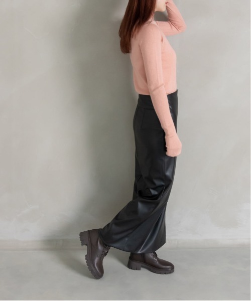 RANDA(ランダ)の「2WAY レースアップトラックソールブーツ(ブーツ・レディース・ブラック/ダークブラウン・LL/M/L/S)」の22枚目の写真