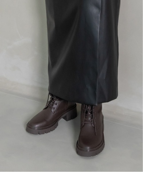 RANDA(ランダ)の「2WAY レースアップトラックソールブーツ(ブーツ・レディース・ブラック/ダークブラウン・LL/M/L/S)」の6枚目の写真