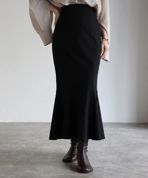 Bonjour Sagan(ボンジュールサガン)の「ストレッチマーメイドスカート(スカート・レディース・ブラック/グリーン/モカ・FREE)」の2枚目の写真