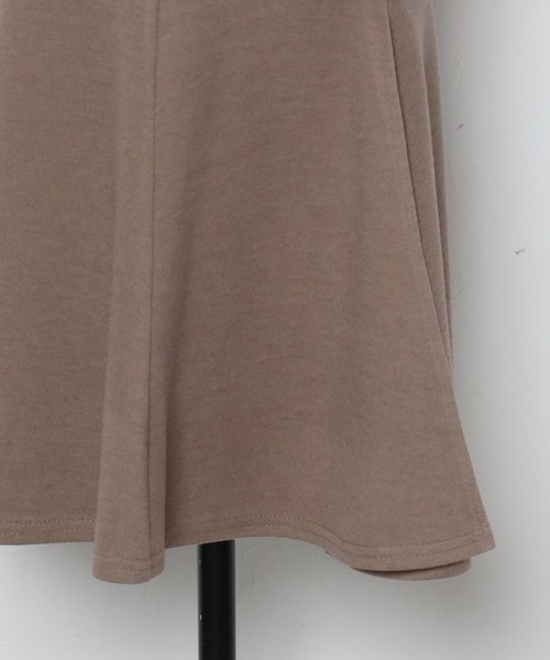 Bonjour Sagan(ボンジュールサガン)の「ストレッチマーメイドスカート(スカート・レディース・ブラック/グリーン/モカ・FREE)」の15枚目の写真