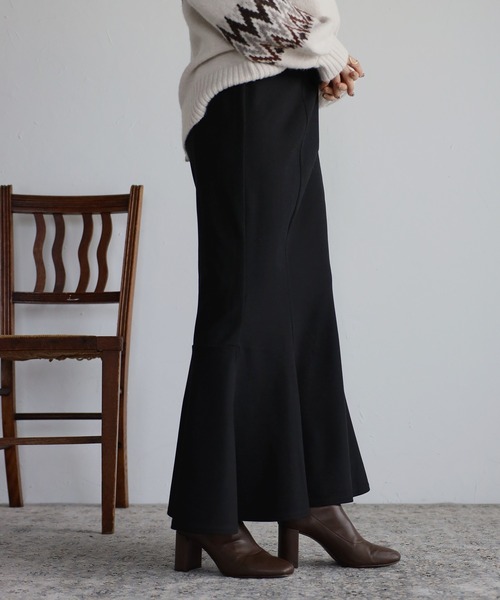 Bonjour Sagan(ボンジュールサガン)の「ストレッチマーメイドスカート(スカート・レディース・ブラック/グリーン/モカ・FREE)」の17枚目の写真