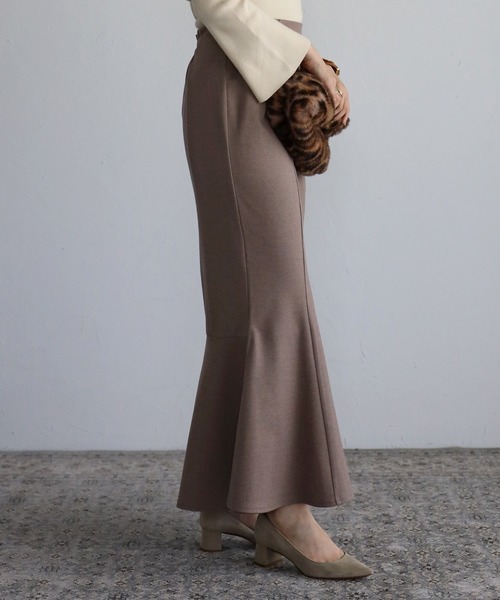 Bonjour Sagan(ボンジュールサガン)の「ストレッチマーメイドスカート(スカート・レディース・ブラック/グリーン/モカ・FREE)」の21枚目の写真