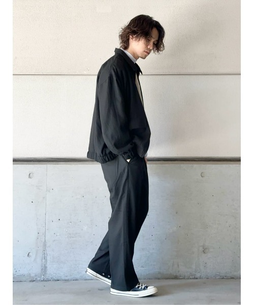 PLUS ONE（プラスワン）の「【PLUS ONE】TRワイドトラウザーイージー（スラックス・メンズ・ブラック/ブルー/ダークベージュ/ベージュ・L/M/XL）」の10枚目の写真