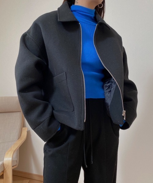 AMAIL(アマイル)の「Zip wool pon コート(ダウンジャケット/コート・レディース・ライトグレー/ブラック・FREE)」の2枚目の写真