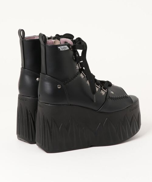 YOSUKE(ヨースケ)の「「YOSUKE/ヨースケ」厚底レースアップブーツサンダル(サンダル・レディース・ホワイト/マルチ/ブラック/ブラック系その他・22.5/23/23.5/24/24.5)」の5枚目の写真