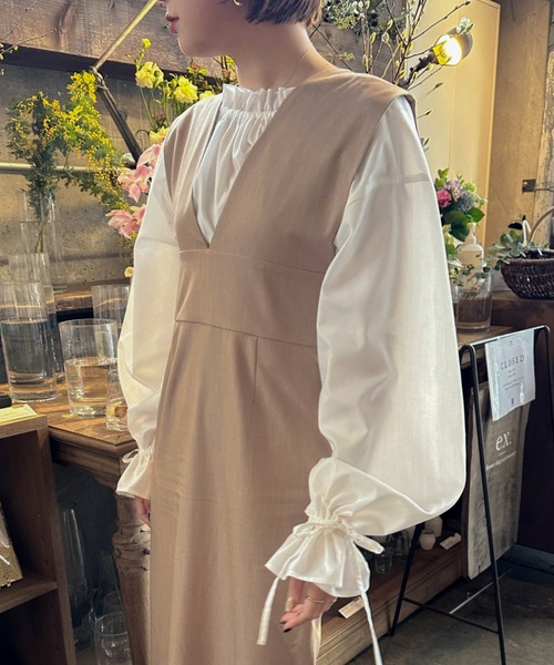 Ambre Ciel（アンブルシエル）の「マルチウェイギャザーブラウス／【WEB/EC限定商品】（シャツ/ブラウス・レディース・ライトベージュ/オフホワイト・FREE）」の9枚目の写真