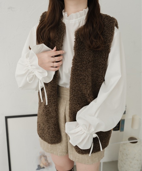 Ambre Ciel（アンブルシエル）の「マルチウェイギャザーブラウス／【WEB/EC限定商品】（シャツ/ブラウス・レディース・ライトベージュ/オフホワイト・FREE）」の12枚目の写真