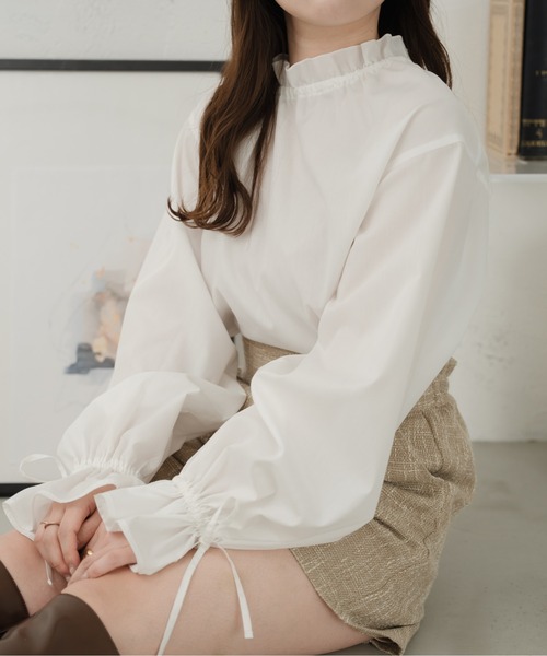 Ambre Ciel（アンブルシエル）の「マルチウェイギャザーブラウス／【WEB/EC限定商品】（シャツ/ブラウス・レディース・ライトベージュ/オフホワイト・FREE）」の14枚目の写真
