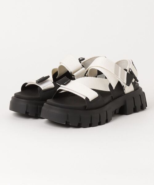 PALLADIUM(パラディウム)の「PALLADIUM/パラディウム REVOLT SANDAL ARMY/レボルト サンダル アーミー(サンダル・レディース・ブラック×ホワイト・23cm/23.5cm/24cm/24.5cm/25cm/22.5cm)」の6枚目の写真