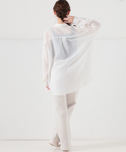 Honeys（ハニーズ）の「シアーシャツ（シャツ/ブラウス・レディース・ラベンダー/ブラック/ホワイト/ライトカーキ/グレイッシュベージュ/イエロー/ブルー/ローズ系/モカ・L/S/M）」の10枚目の写真