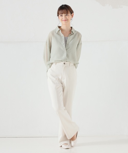 Honeys（ハニーズ）の「シアーシャツ（シャツ/ブラウス・レディース・ラベンダー/ブラック/ホワイト/ライトカーキ/グレイッシュベージュ/イエロー/ブルー/ローズ系/モカ・L/S/M）」の11枚目の写真