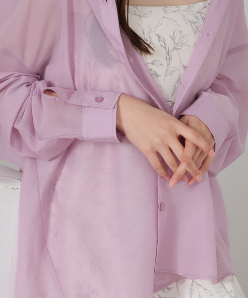 Honeys（ハニーズ）の「シアーシャツ（シャツ/ブラウス・レディース・ラベンダー/ブラック/ホワイト/ライトカーキ/グレイッシュベージュ/イエロー/ブルー/ローズ系/モカ・L/S/M）」の16枚目の写真