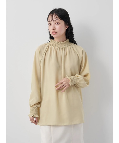 earth music&ecology（アースミュージックアンドエコロジー）の「シャーリングネックブラウス（シャツ/ブラウス・レディース・オフホワイト/イエロー/ライトグレー/ドット・FREE）」の15枚目の写真