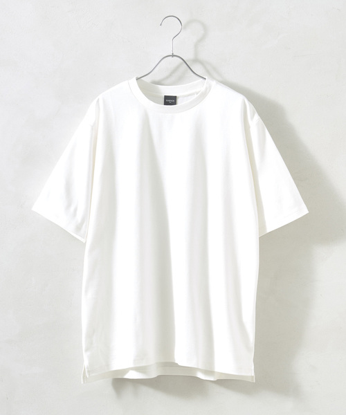 EDIFICE(エディフィス)の「”撥水&汗染み防止機能” プロテック ポンチ Tシャツ(Tシャツ/カットソー・メンズ・チャコールグレー/グリーン/ブラック/ホワイト・SMALL/LARGE/MEDIUM/X-LARGE)」の2枚目の写真