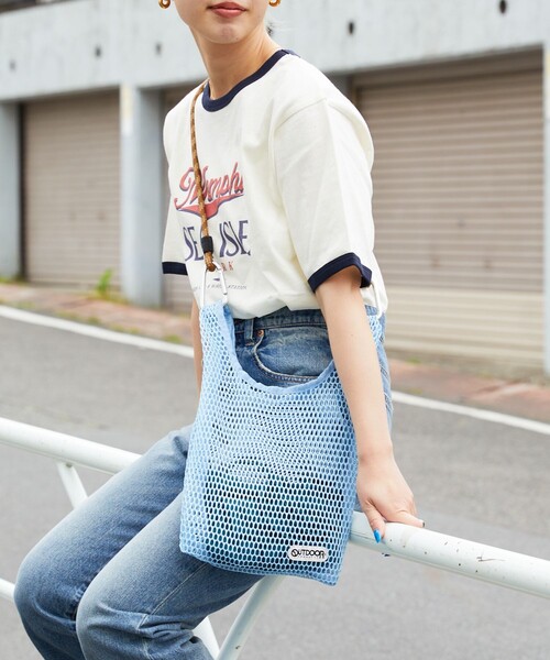 FREAK'S STORE(フリークスストア)の「【限定展開】OUTDOOR PRODUCTS×FREAK'S STORE/アウトドアプロダクツ 別注メッシュロープショルダーバッグ(ショルダーバッグ・レディース・オレンジ/チャコール/ブラック/オフホワイト/ブルー・ONE SIZE)」の4枚目の写真