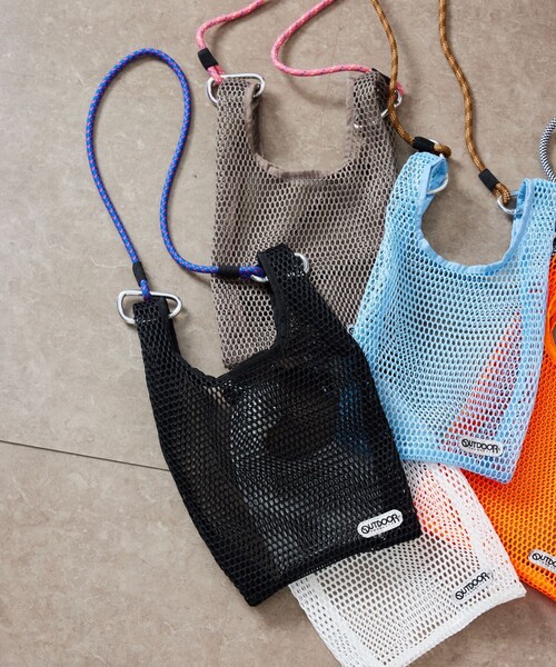 FREAK'S STORE(フリークスストア)の「【限定展開】OUTDOOR PRODUCTS×FREAK'S STORE/アウトドアプロダクツ 別注メッシュロープショルダーバッグ(ショルダーバッグ・レディース・オレンジ/チャコール/ブラック/オフホワイト/ブルー・ONE SIZE)」の14枚目の写真
