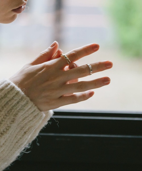 Ops.（オプス）の「ファランジリング アクセサリー リング レディース シルバー925 シンプル 3mm 指輪 華奢 重ね付け【Solone ソロネ】（リング・レディース・シルバー/イエローゴールド・11号/5号/3号/7号/9号/13号）」の14枚目の写真
