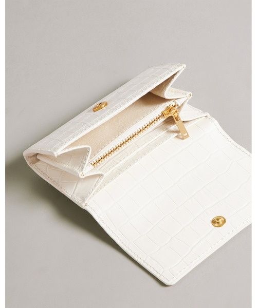 Ted Baker（テッドベーカー）の「STEN クロコディテール レザーウォレット(コンパクト財布)（財布・レディース・ブラック/アイボリー・O/S）」の7枚目の写真