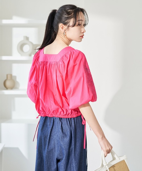 VIS（ビス）の「エンブロイダリーボリュームスリーブブラウス（シャツ/ブラウス・レディース・ホワイト/ブラック/ピンク系その他2・FREE）」の17枚目の写真