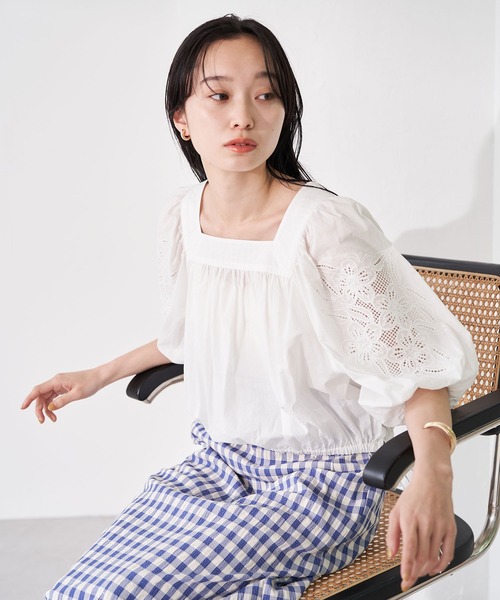 VIS（ビス）の「エンブロイダリーボリュームスリーブブラウス（シャツ/ブラウス・レディース・ホワイト/ブラック/ピンク系その他2・FREE）」の22枚目の写真