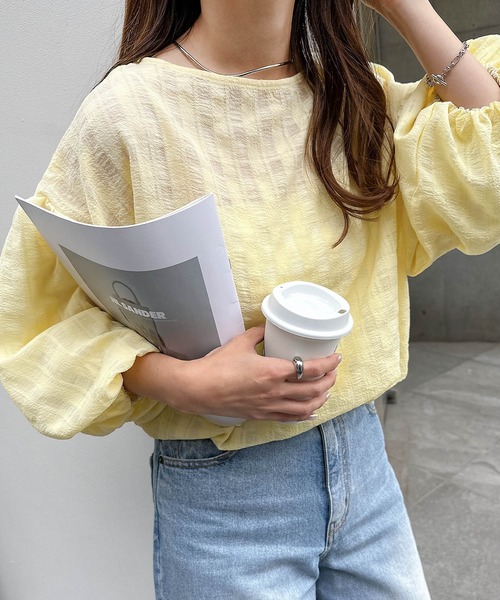 andme（アンドミー）の「シアーチェックボリュームスリーブブラウス（シャツ/ブラウス・レディース・ブラック/ネイビー/オフホワイト/イエロー・M/L）」の4枚目の写真