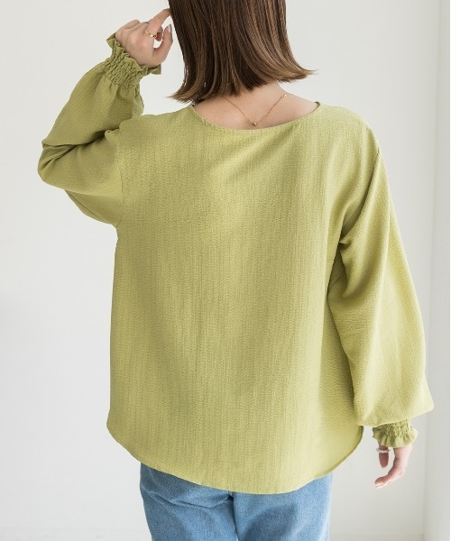 ad thie(アドティエ)の「シャーリング スリーブリップル ブラウス(シャツ/ブラウス・レディース・ブラック/オレンジ/ライトグリーン/ピンク/オフホワイト/イエロー・LARGE/MEDIUM)」の13枚目の写真