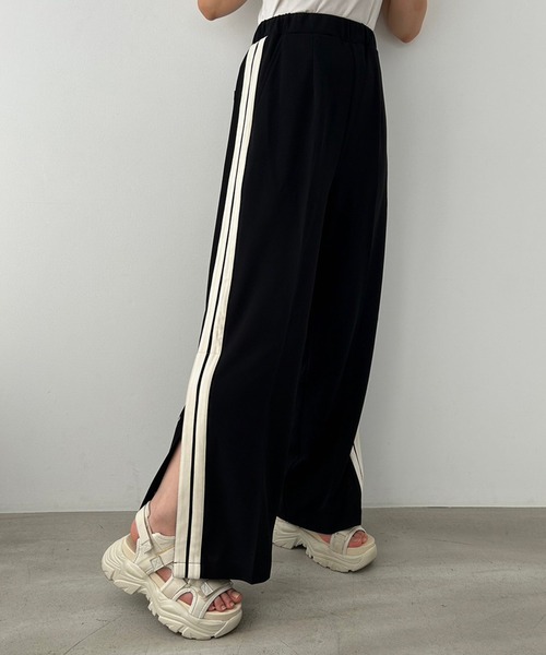 one after another NICE CLAUP（ワンアフターアナザーナイスクラップ）の「サイドボタンラインパンツ（スウェットパンツ・レディース・グレー/ブラック/アイボリー/ピンク・FREE）」の2枚目の写真