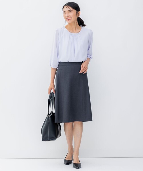 23区(ニジュウサンク)の「【洗える】エアリーコンビジャージー パールモチーフ カットソー(Tシャツ/カットソー・レディース・ネイビー系/ホワイト系/ライラック系・40/38)」の8枚目の写真