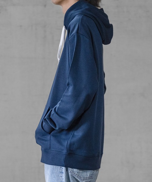 GLOVE HOUSE（グローブハウス）の「【a】TC裏毛 ワンポイント刺繍 スピンドル配色 HOODIE（パーカー・メンズ・ブルー/アッシュグレー/ネイビー/ホワイト/マルチ・X-LARGE/MEDIUM/LARGE）」の13枚目の写真