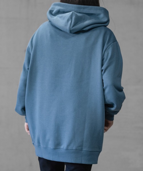 GLOVE HOUSE（グローブハウス）の「【a】TC裏毛 ワンポイント刺繍 スピンドル配色 HOODIE（パーカー・メンズ・ブルー/アッシュグレー/ネイビー/ホワイト/マルチ・X-LARGE/MEDIUM/LARGE）」の18枚目の写真