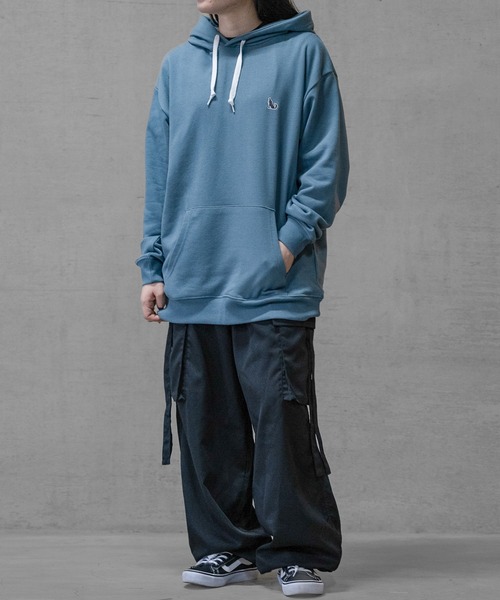 GLOVE HOUSE（グローブハウス）の「【a】TC裏毛 ワンポイント刺繍 スピンドル配色 HOODIE（パーカー・メンズ・ブルー/アッシュグレー/ネイビー/ホワイト/マルチ・X-LARGE/MEDIUM/LARGE）」の20枚目の写真